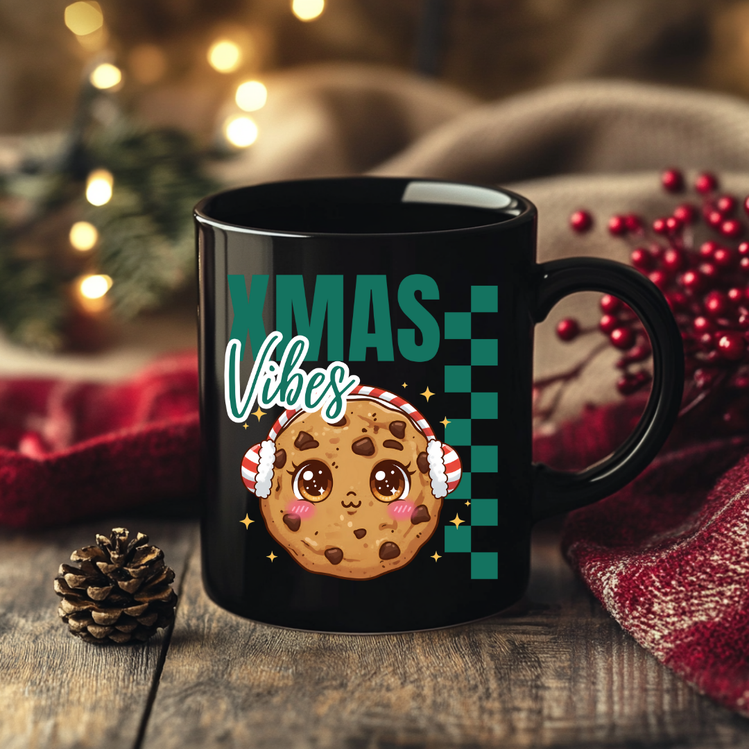 Xmas Vibes Cookie- Green | Black Glossy Mug