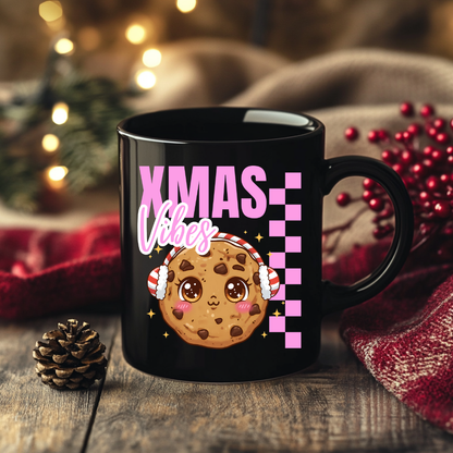 Xmas Vibes Cookie - Pink | Black Glossy Mug