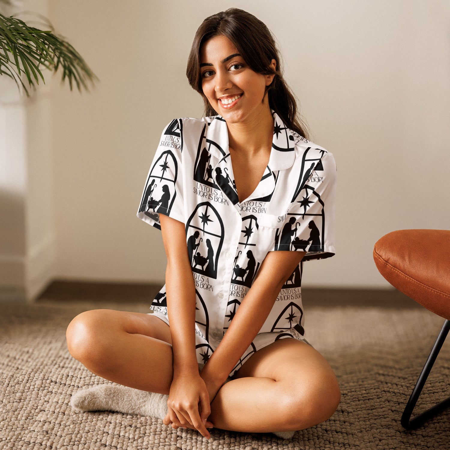 Savior is Born White Biblical Short-Sleeves Pajama Top | – RB Designa Co